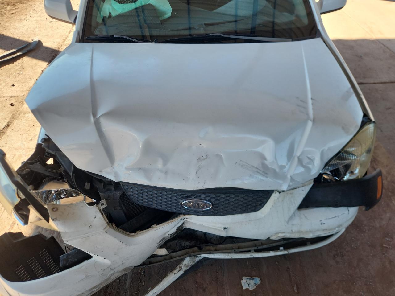 2007 Kia Rio Base VIN: KNADE123576217161 Lot: 81800725