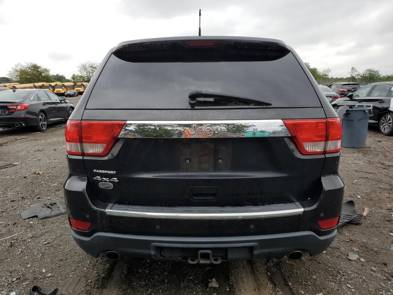 2013 Jeep Grand Cherokee Overland VIN: 1C4RJFCT6DC581098 Lot: 81144075