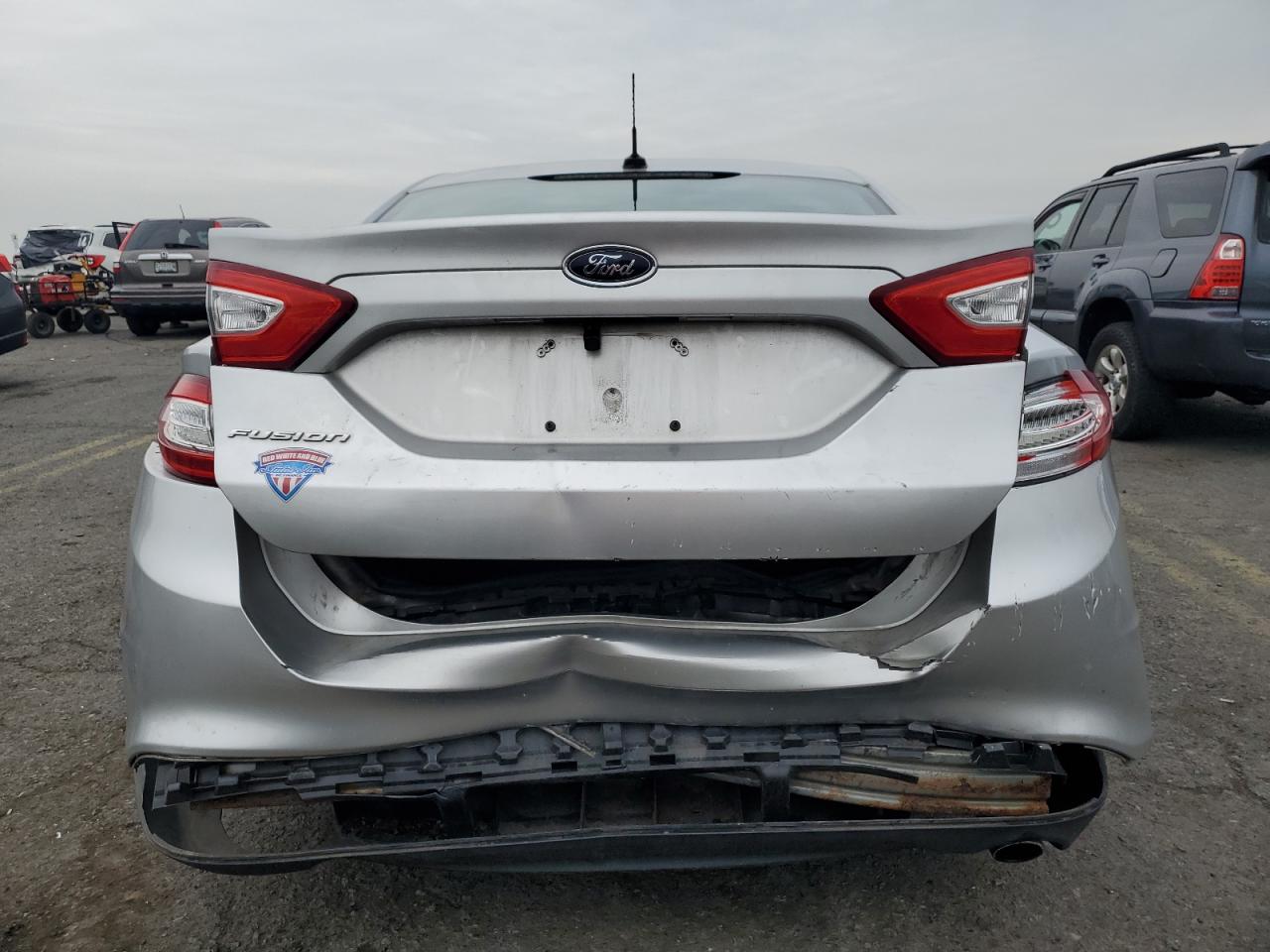 2013 Ford Fusion S VIN: 3FA6P0G70DR279941 Lot: 81757715