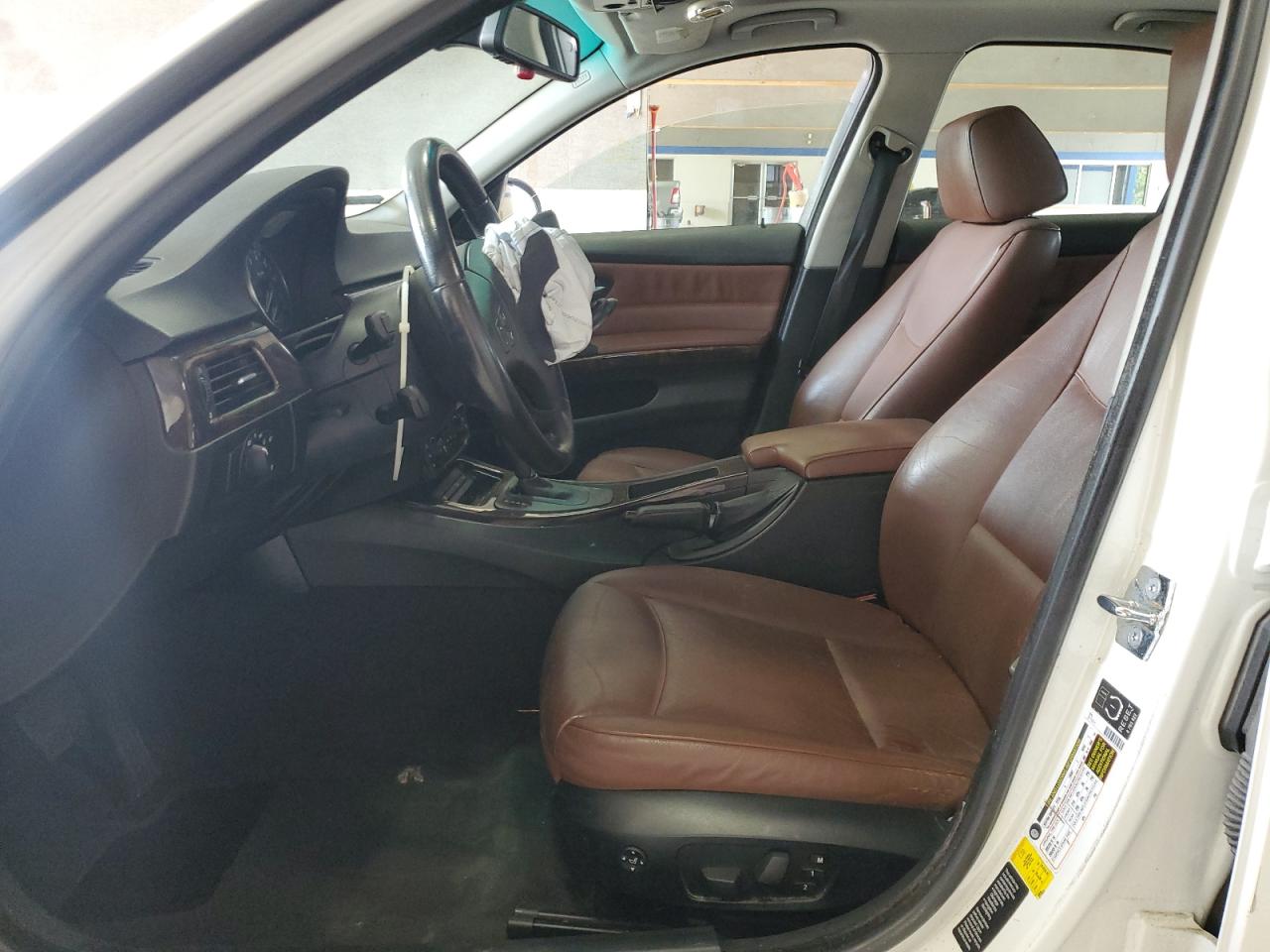 2006 BMW 325 Xi VIN: WBAVD13546KV08960 Lot: 81710605