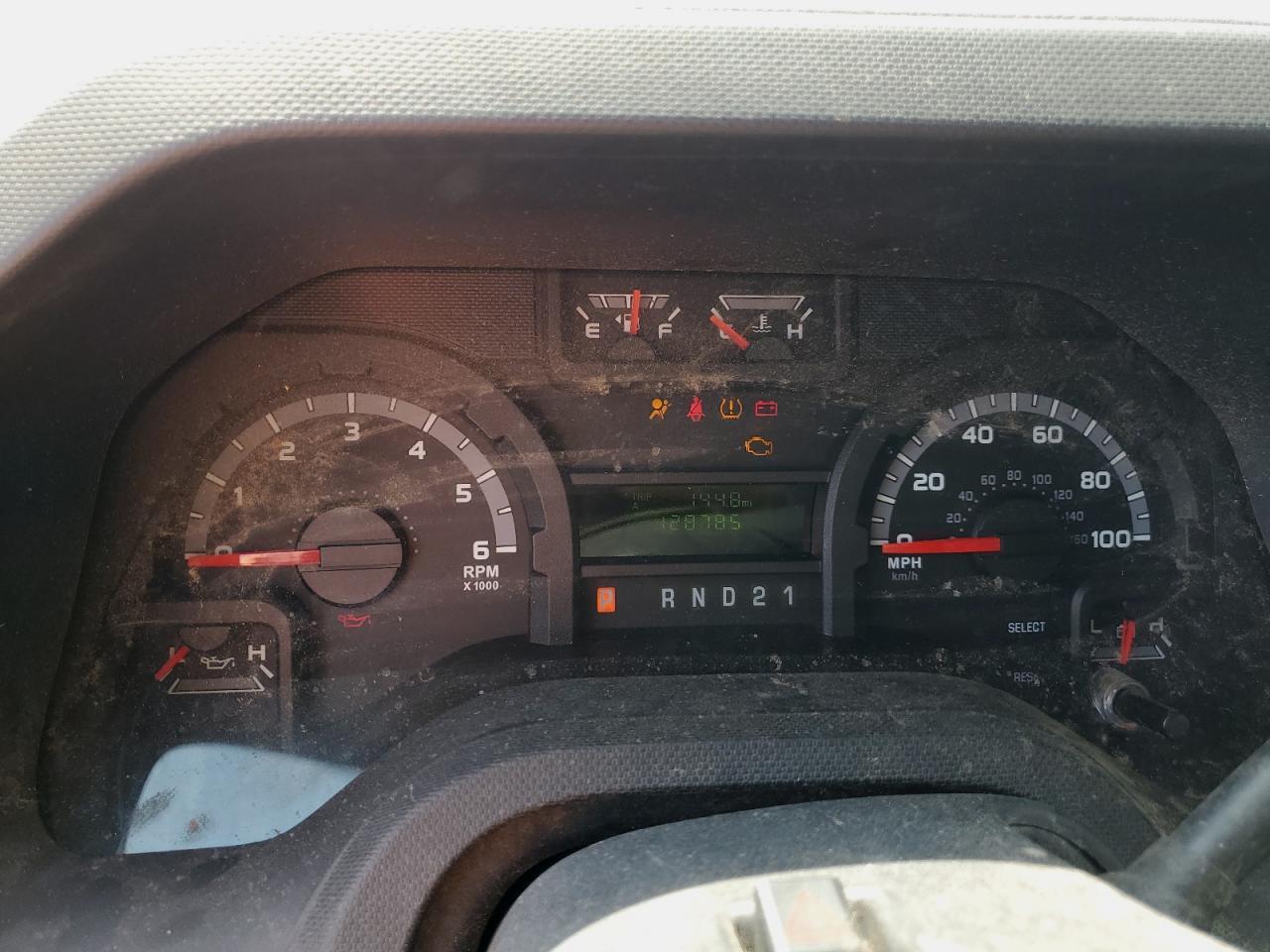 2013 Ford Econoline E150 Van VIN: 1FTNE1EW4DDB25415 Lot: 70802185