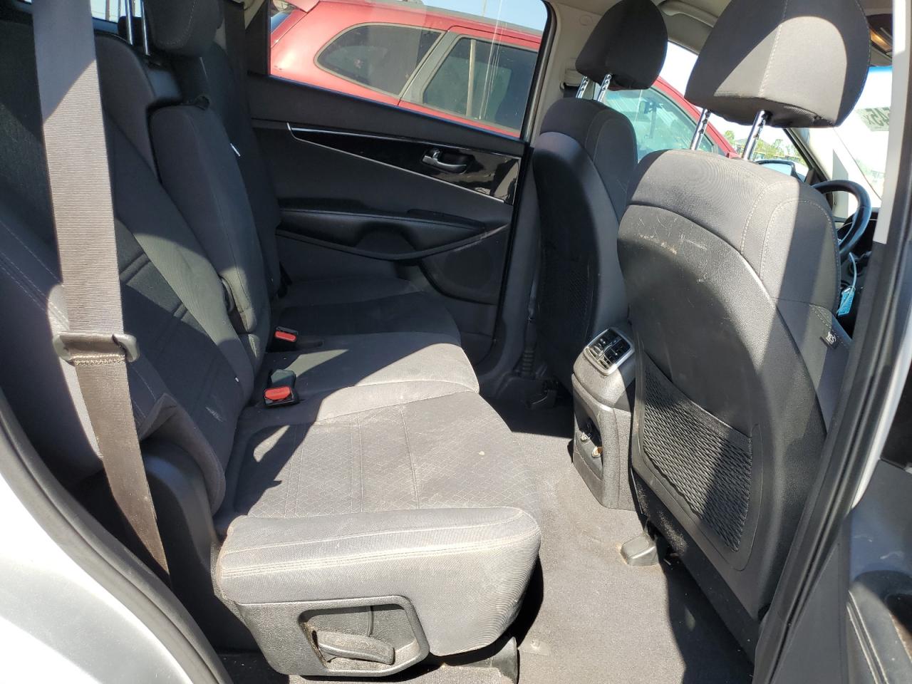 2018 Kia Sorento Lx VIN: 5XYPG4A39JG430938 Lot: 80784545