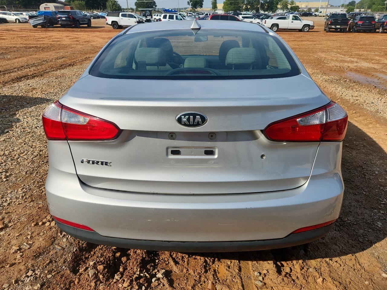 2015 Kia Forte Lx VIN: KNAFK4A60F5286911 Lot: 83942235