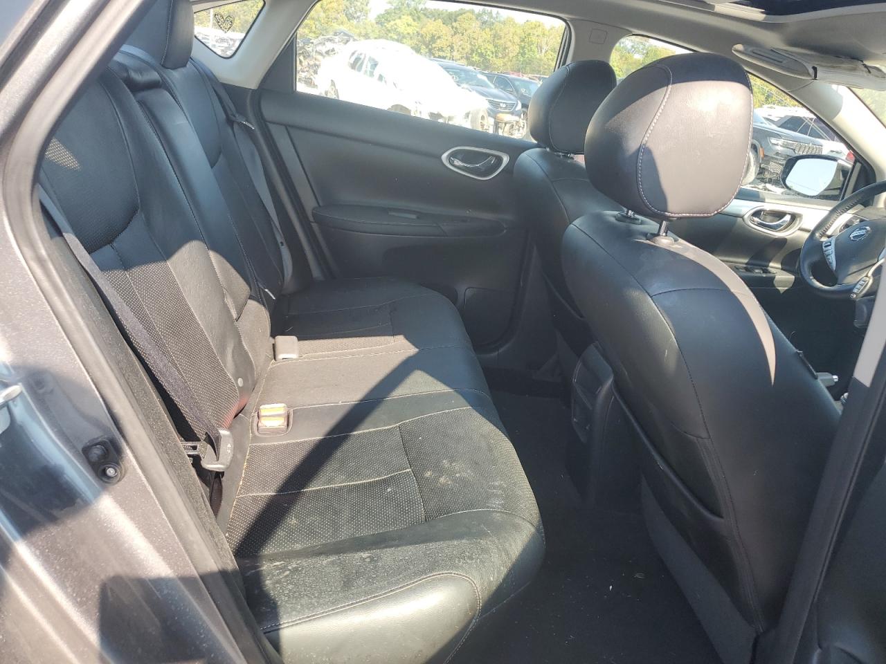 2015 Nissan Sentra S VIN: 3N1AB7AP4FY352342 Lot: 71556385