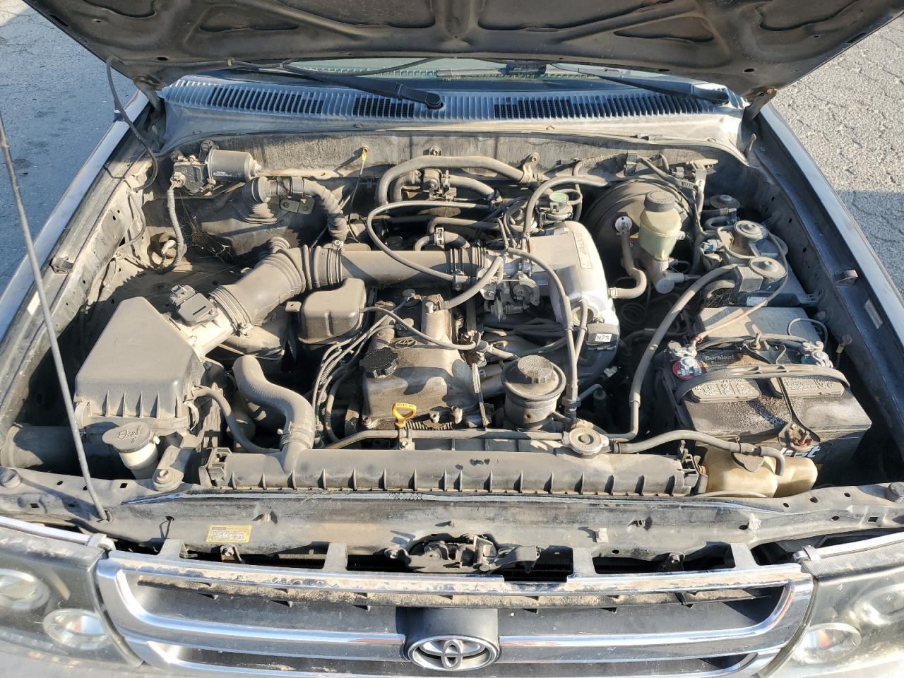 1998 Honda Uk VIN: 4TAVL52N8WZ022797 Lot: 81831305