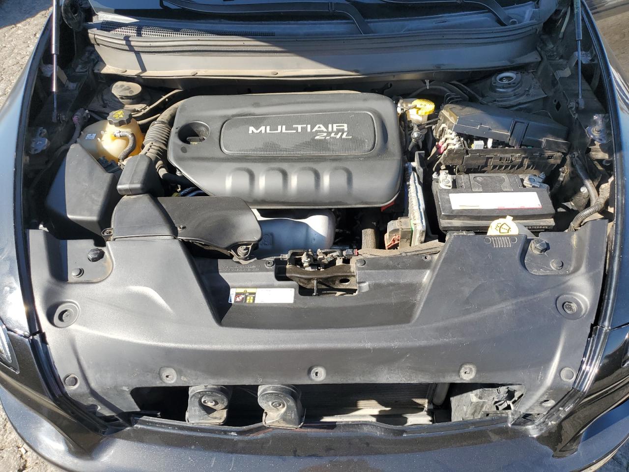 2018 Jeep Cherokee Latitude Plus VIN: 1C4PJLLB3JD605957 Lot: 84025275