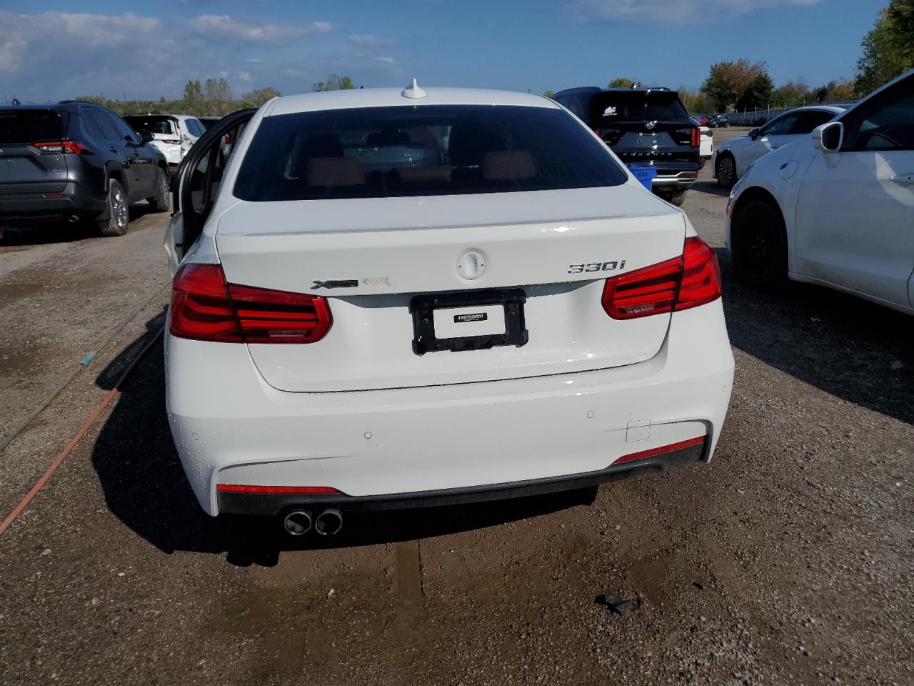 2018 BMW 330 Xi VIN: WBA8D9C56JA614420 Lot: 82139265