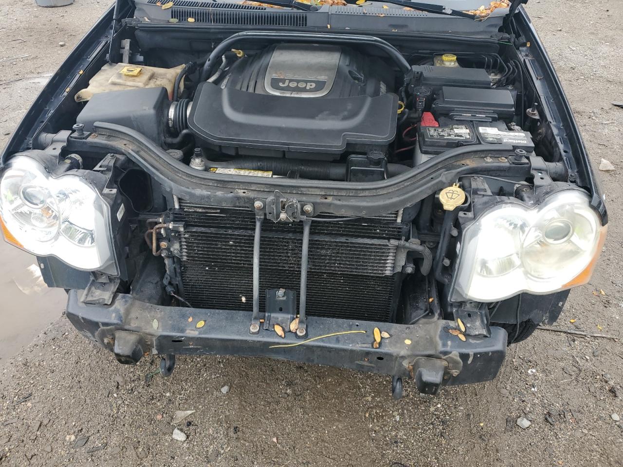 2008 Jeep Grand Cherokee Overland VIN: 1J8HR68268C212681 Lot: 81781025