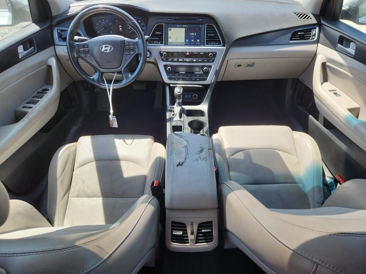 2016 Hyundai Sonata Sport VIN: 5NPE34AF2GH320196 Lot: 70652845