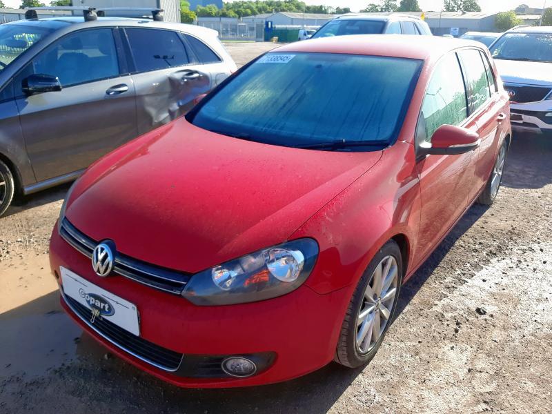 VOLKSWAGEN GOLF 2010