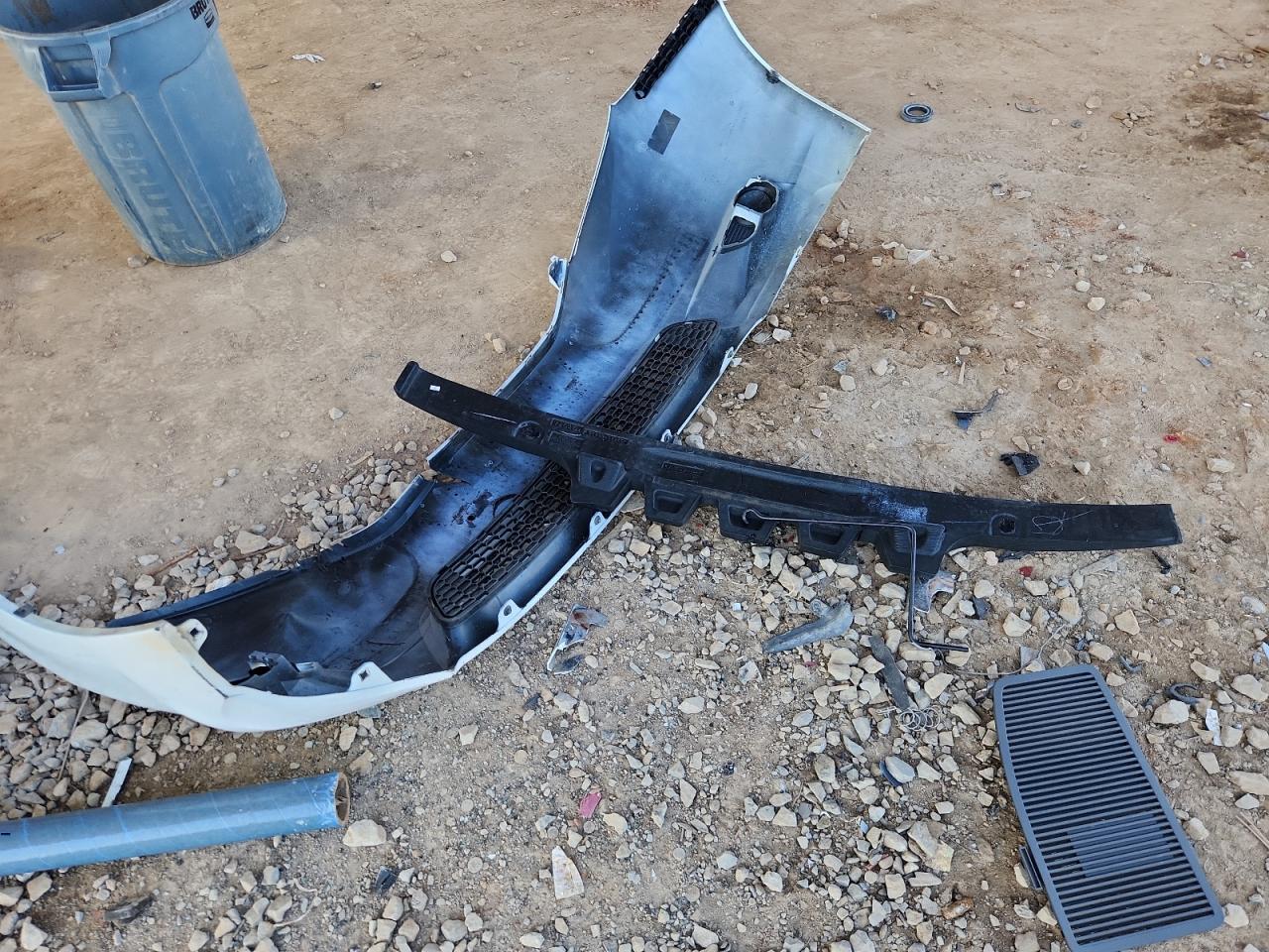 2012 Toyota Sienna Le VIN: 5TDKK3DC3CS180181 Lot: 84601985