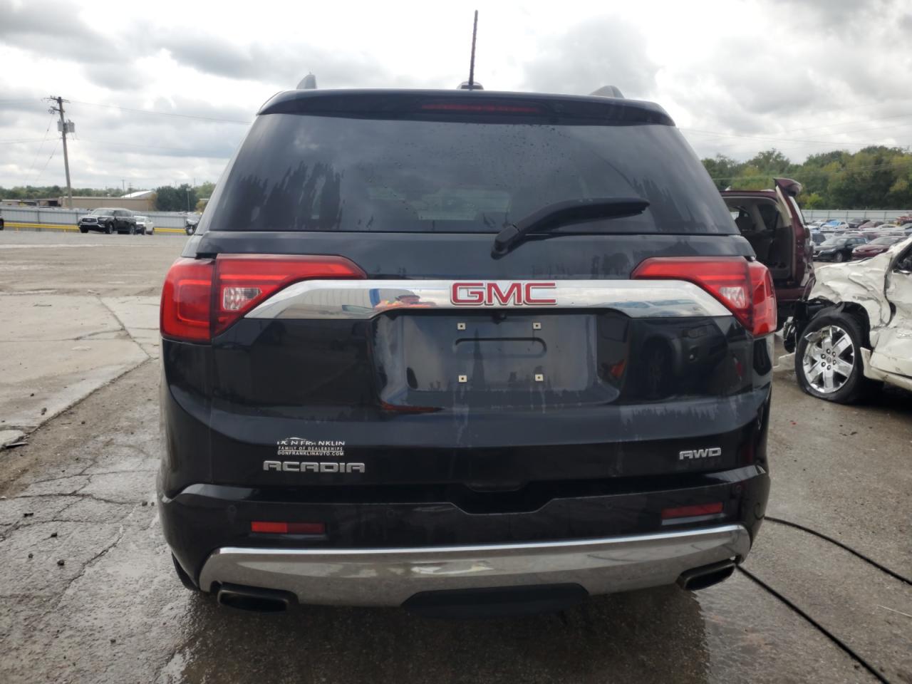 2017 GMC Acadia Denali VIN: 1GKKNXLS8HZ301384 Lot: 70742855