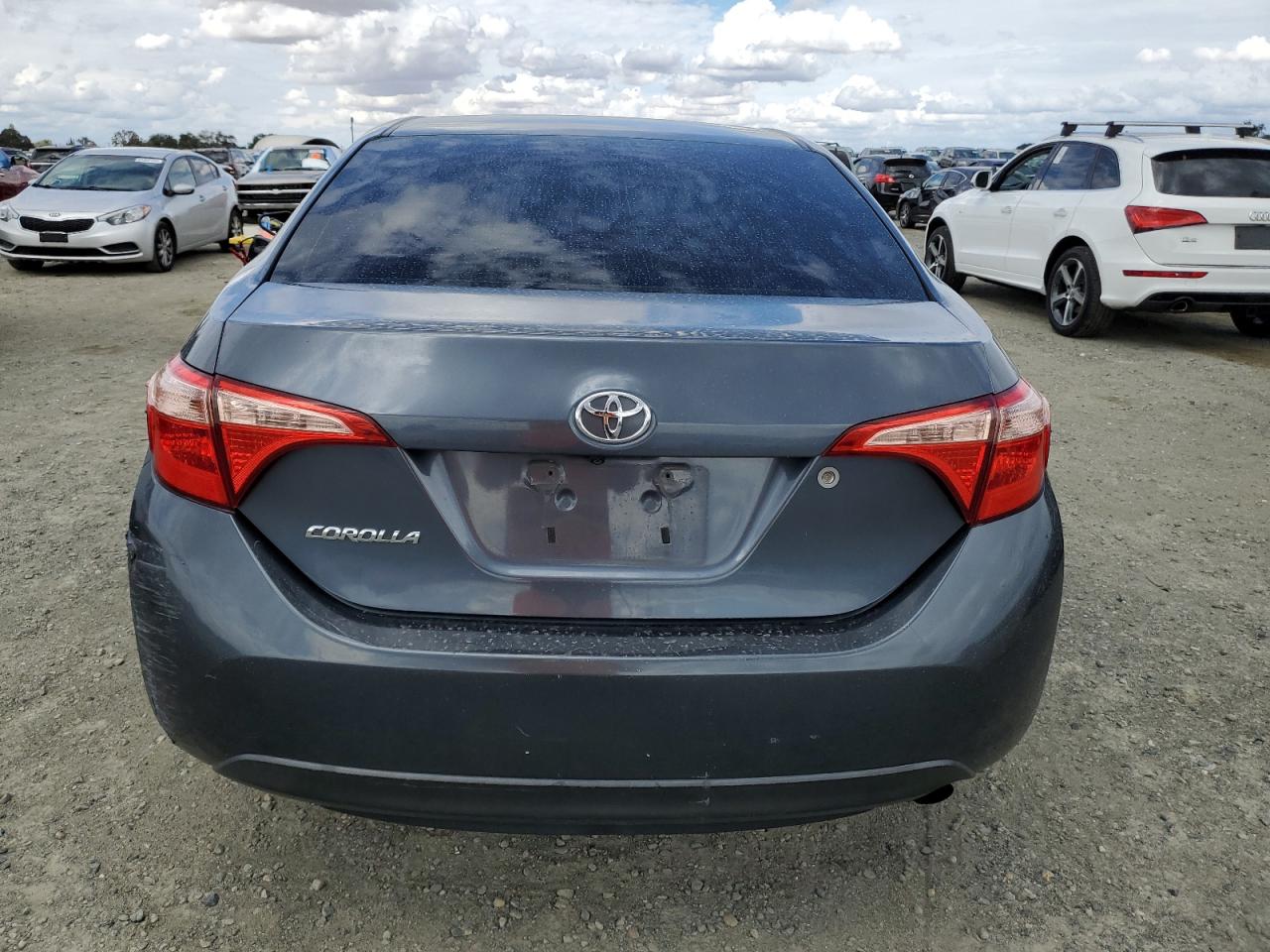 2017 Toyota Corolla L VIN: 5YFBURHE6HP576758 Lot: 81947445