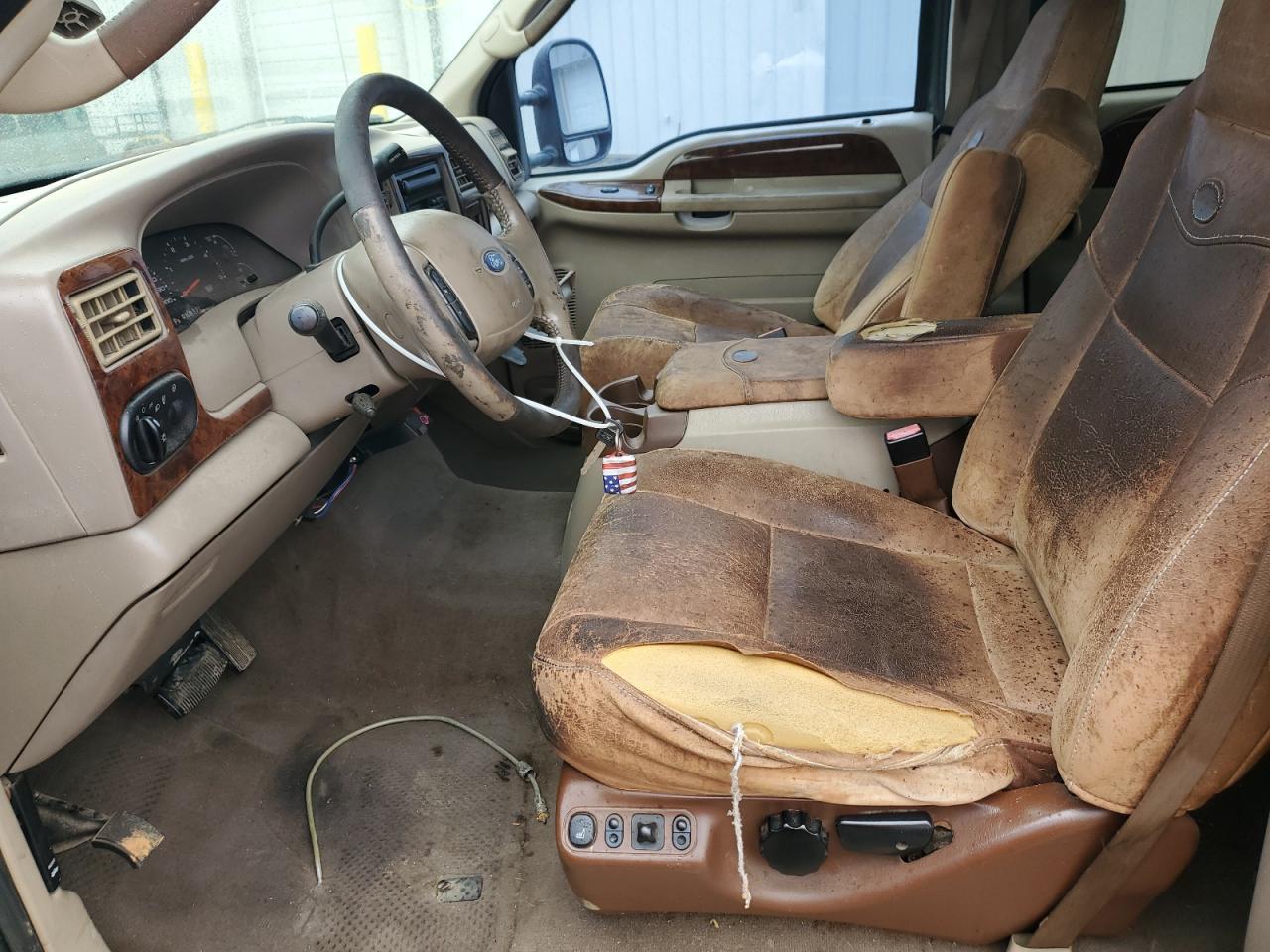 2004 Ford F250 Super Duty VIN: 1FTNW21P24EB60370 Lot: 81032755