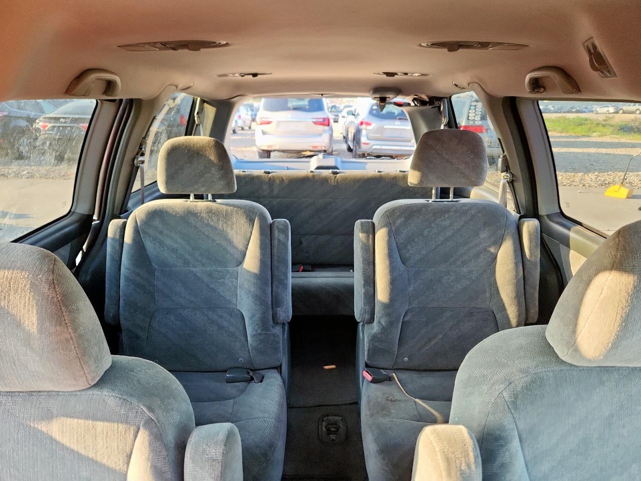 2002 Honda Odyssey Ex VIN: 5FNRL18622B002513 Lot: 71798025