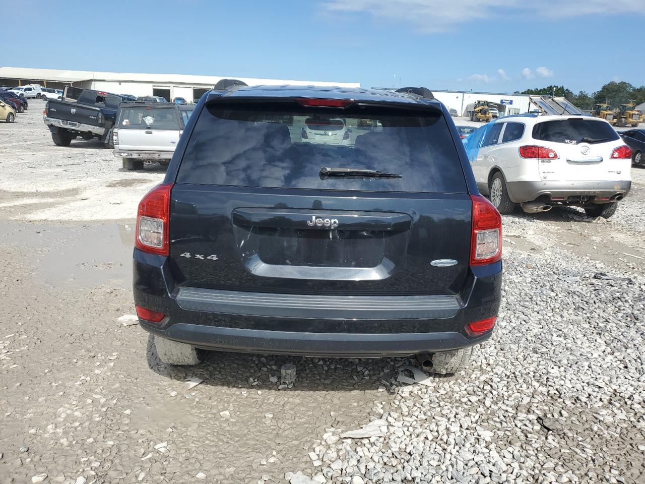 2011 Jeep Compass Sport VIN: 1J4NF1FB5BD193559 Lot: 71893195
