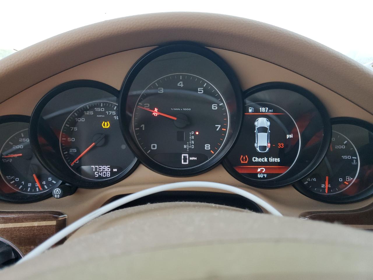 2015 Porsche Panamera 2 VIN: WP0AA2A76FL005722 Lot: 83974295