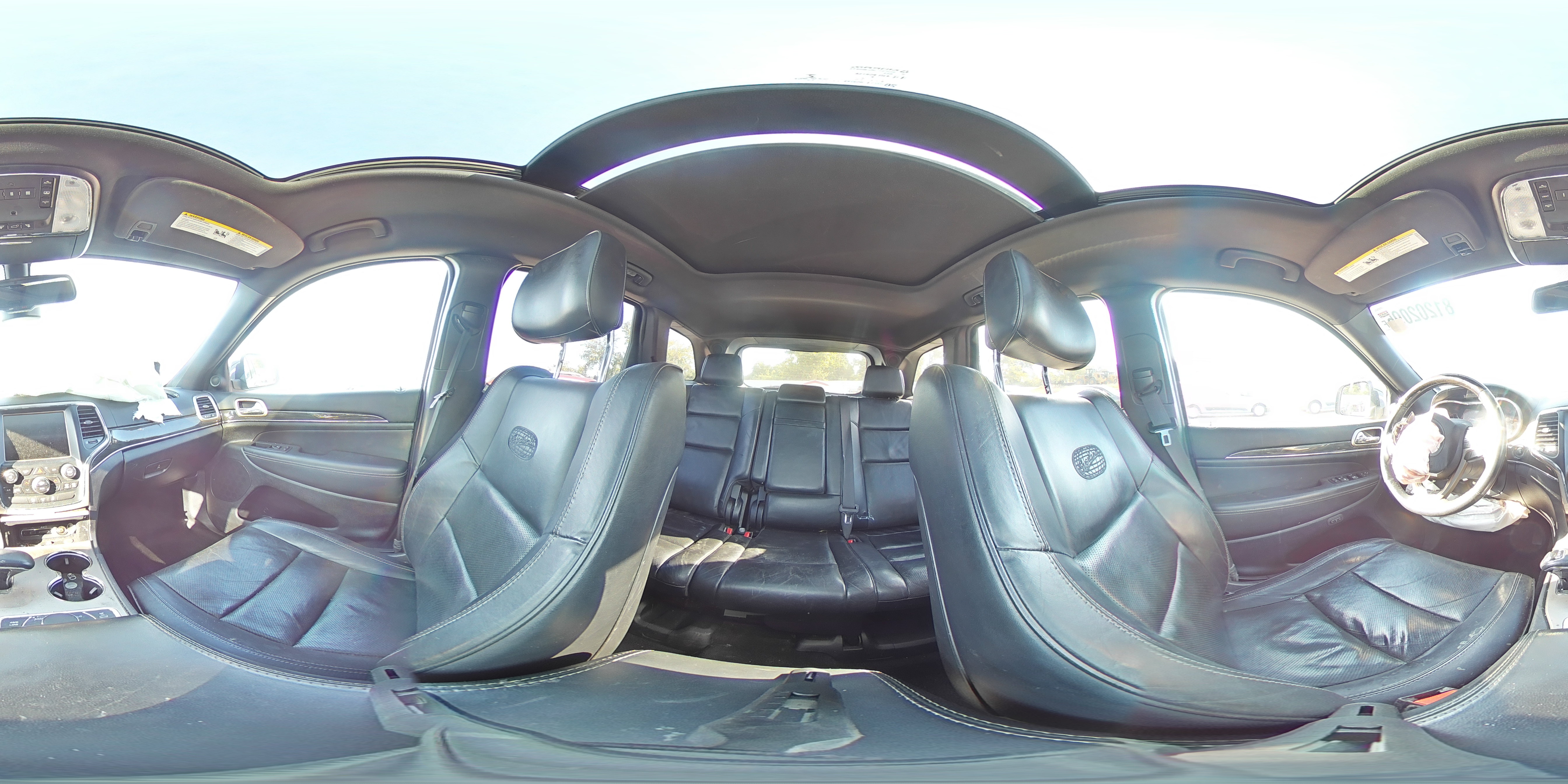 2014 Jeep Grand Cherokee Overland VIN: 1C4RJFCG9EC140604 Lot: 81202095