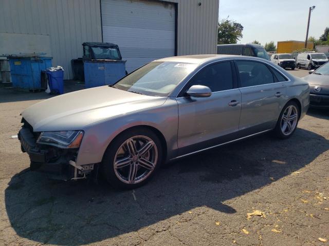Sedans AUDI A8 2013 Srebrny