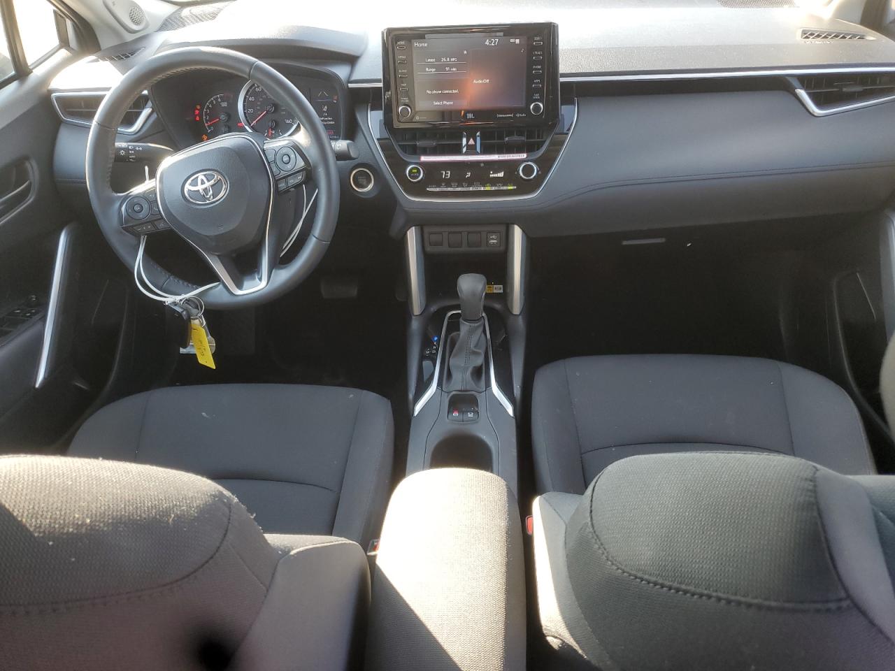 2022 Toyota Corolla Cross Le VIN: 7MUBAABG5NV021166 Lot: 81017595