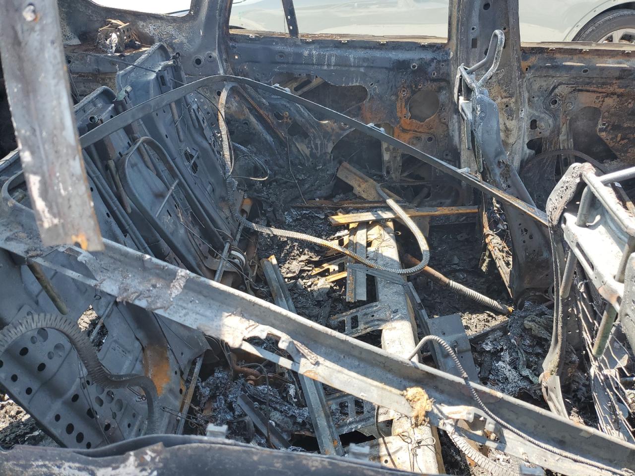 Фото: WBXHT3C31J5F89751