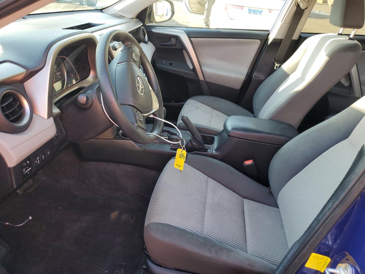2015 Toyota Rav4 Le VIN: 2T3BFREV4FW398897 Lot: 80547725