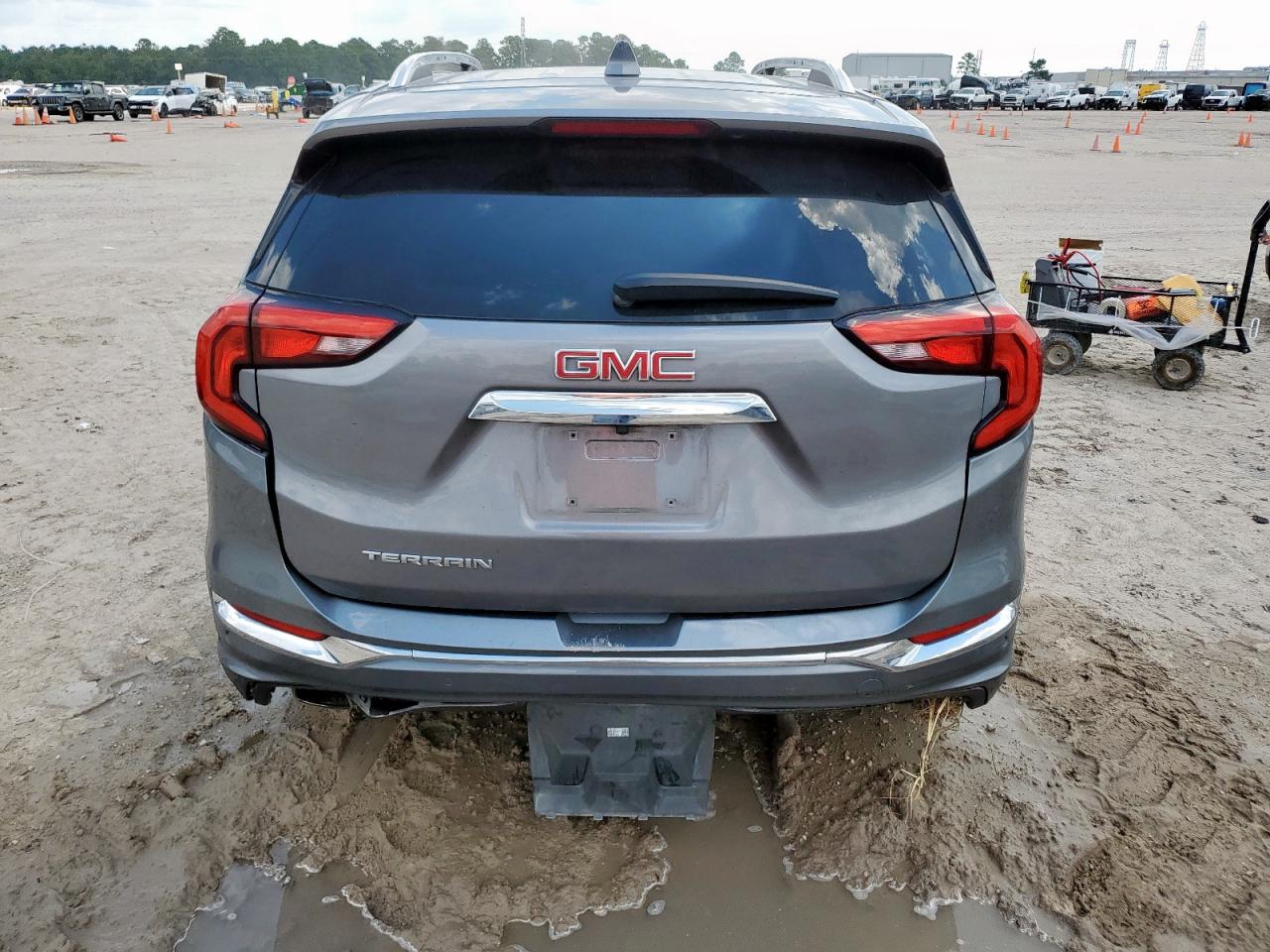 2018 GMC Terrain Denali VIN: 3GKALSEX9JL399870 Lot: 71282545
