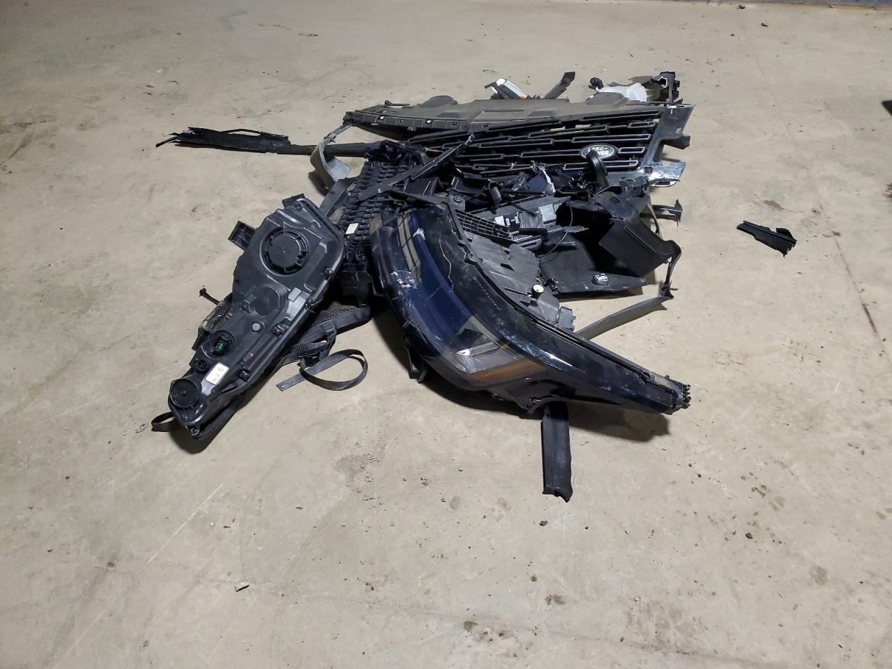 2025 Land Rover Range Rover Se VIN: SALKP9F44SA274763 Lot: 71850015