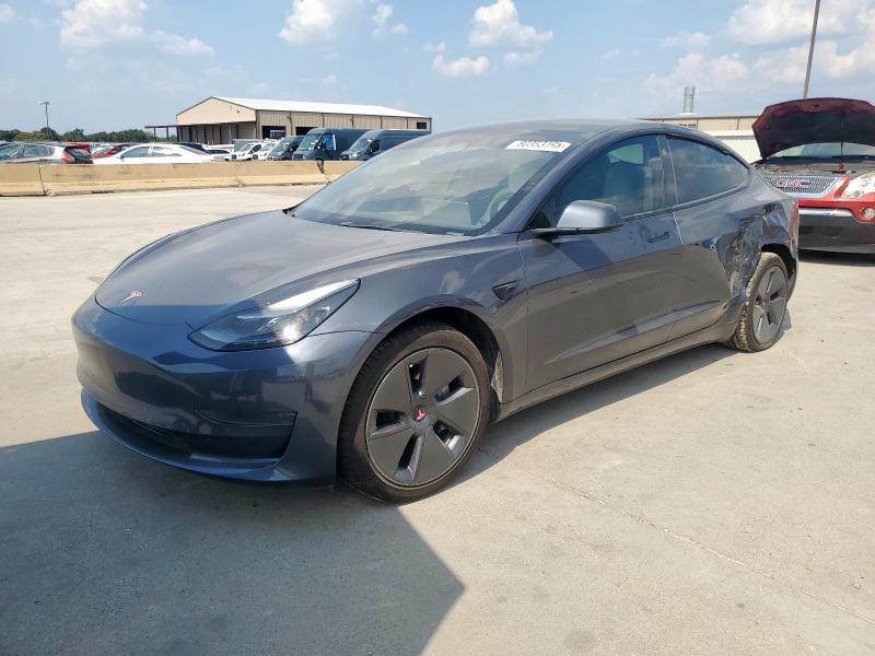 TESLA MODEL 3 2022