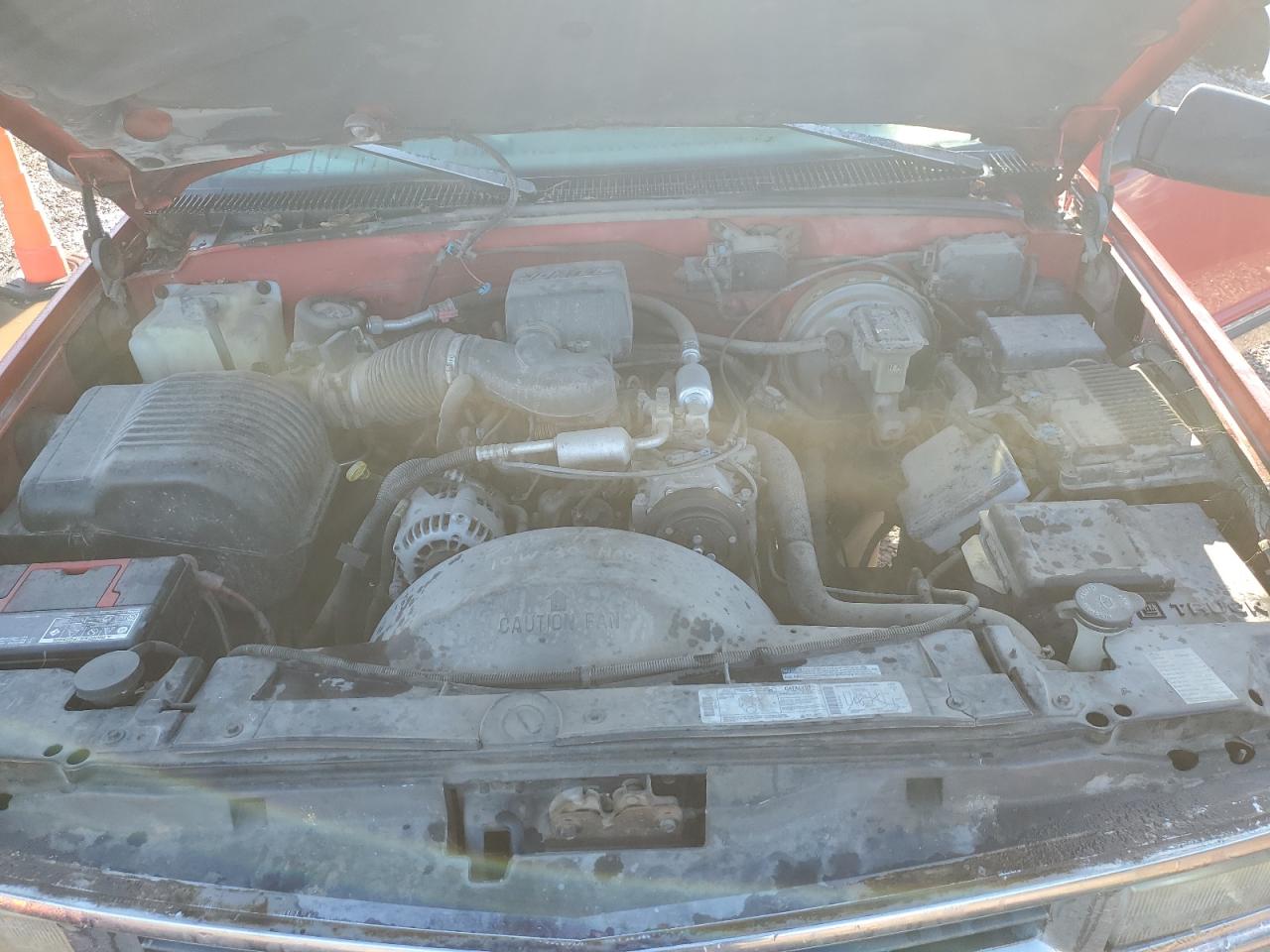 1997 Chevrolet Gmt-400 K1500 VIN: 2GCEK19R2V1108753 Lot: 80031825