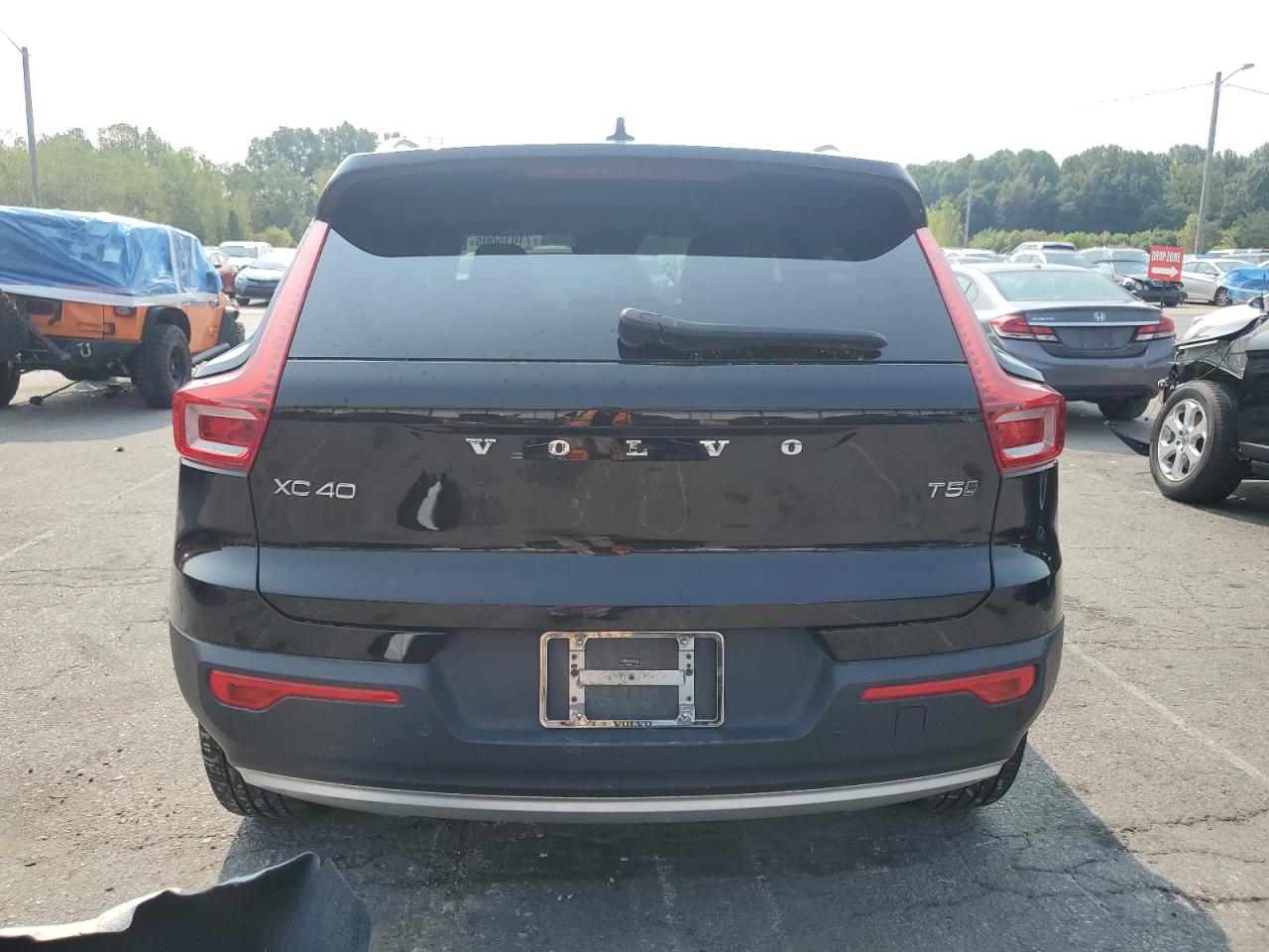 2021 Volvo Xc40 T5 Inscription VIN: YV4162UL4M2415123 Lot: 71015005