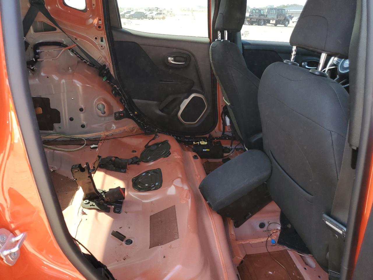 2017 Jeep Renegade Latitude VIN: ZACCJBBB6HPF58333 Lot: 80451535