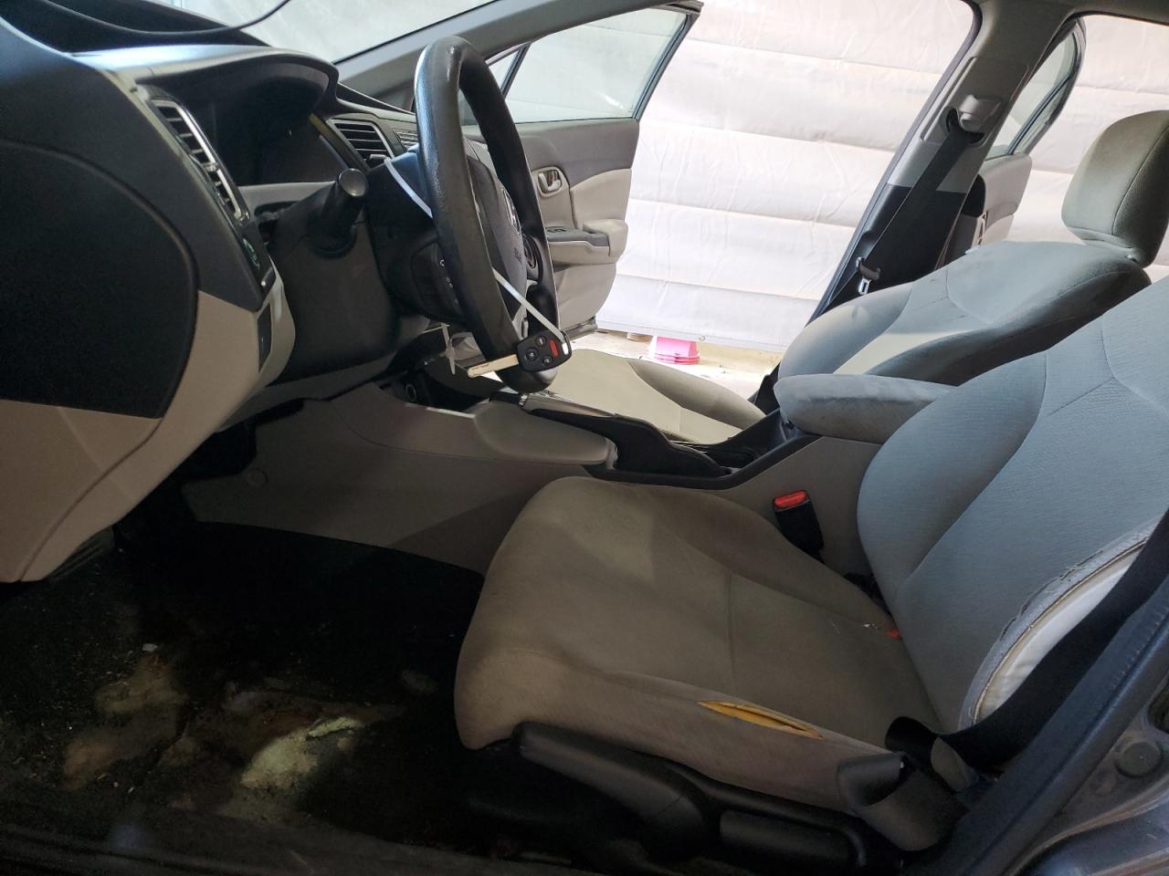 2013 Honda Civic Lx VIN: 2HGFB2F51DH584205 Lot: 84782975