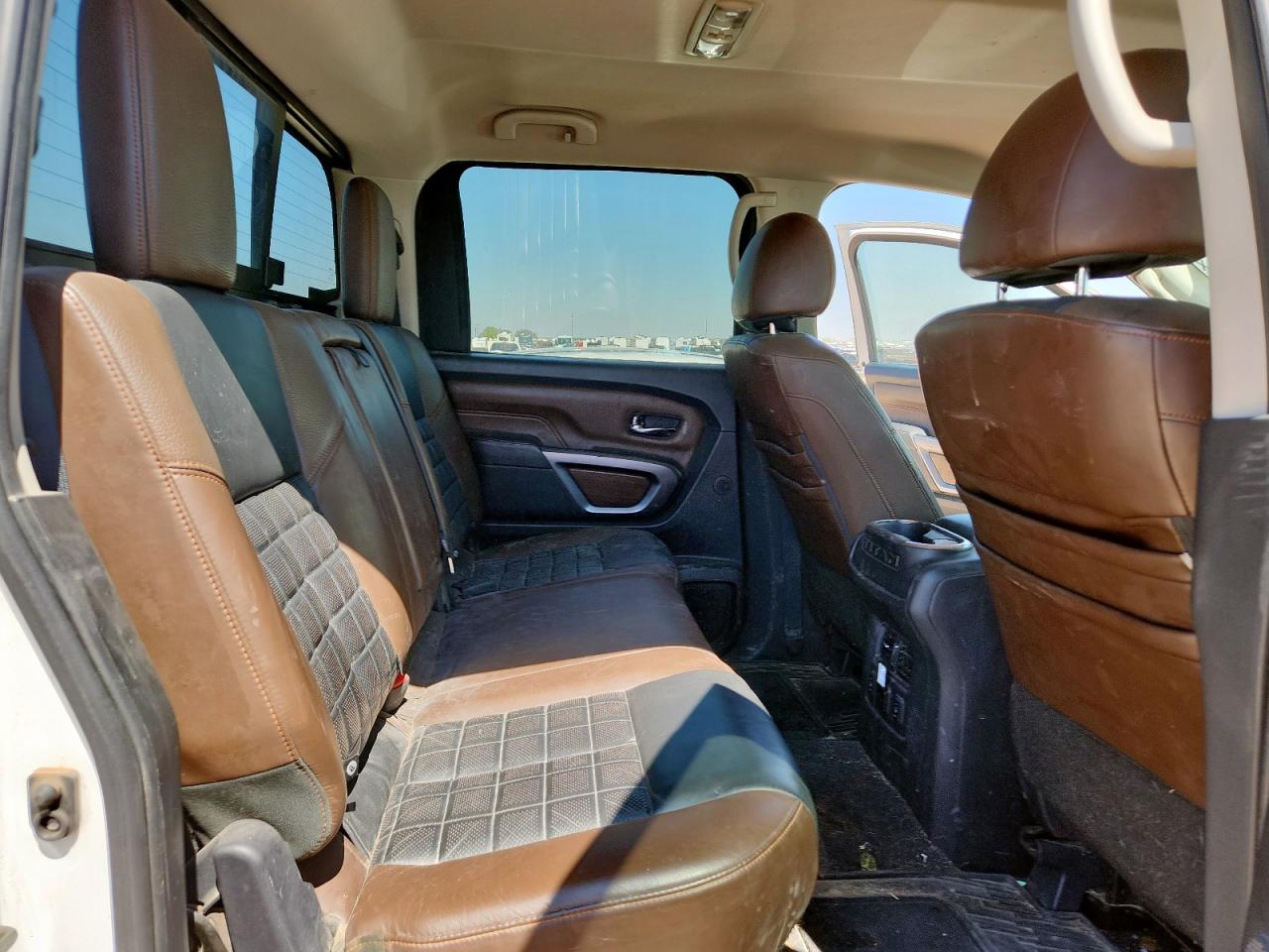 2016 Nissan Titan Xd Sl VIN: 1N6BA1F21GN502661 Lot: 72023895