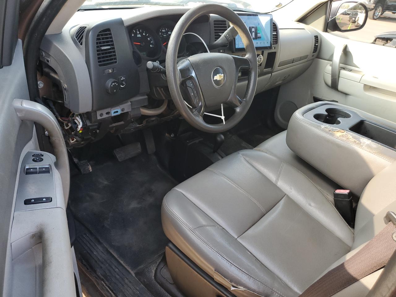 2012 Chevrolet Silverado K1500 VIN: 1GCNKPE09CZ328647 Lot: 81324195