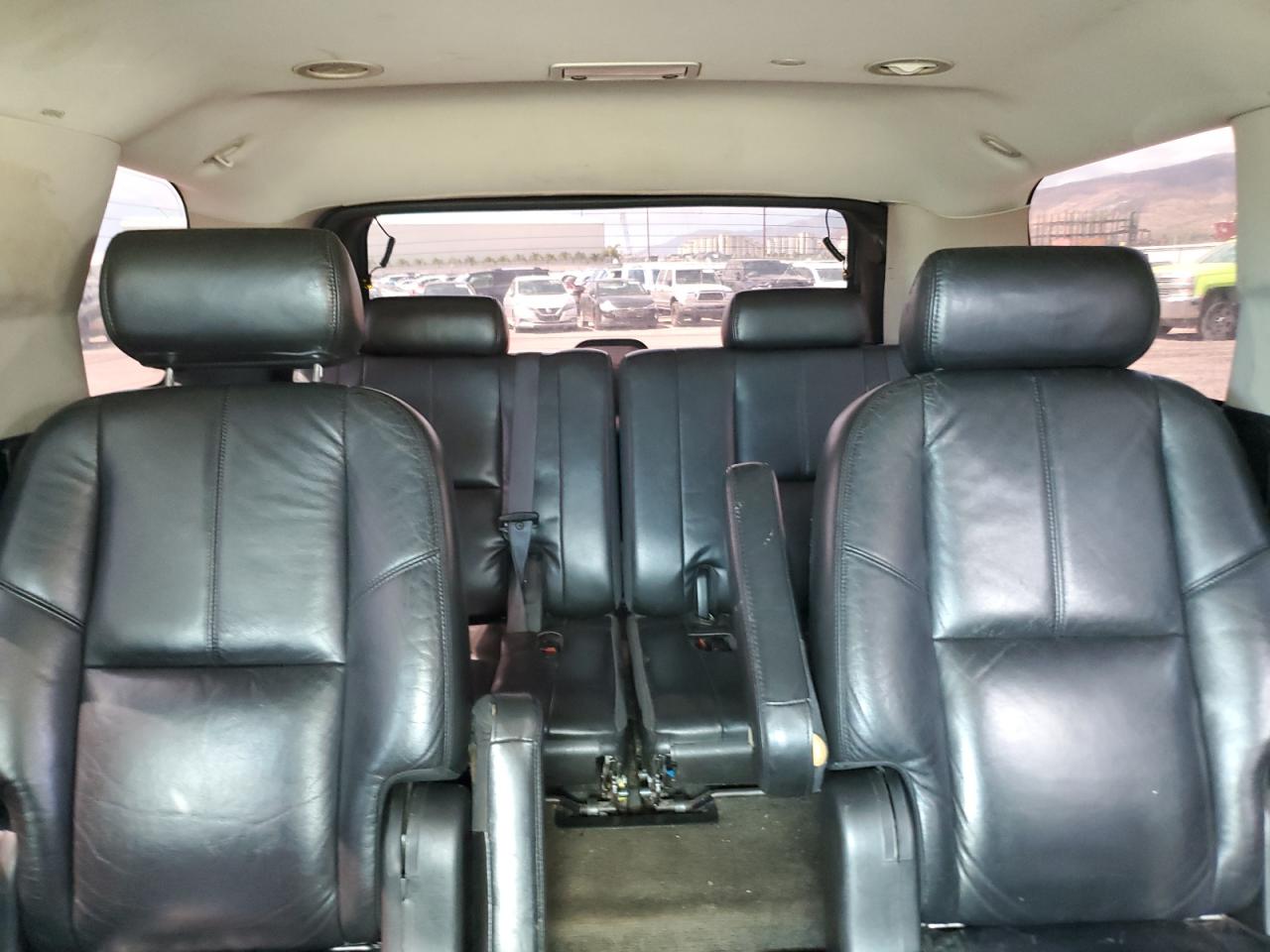 2008 GMC Yukon Denali VIN: 1GKFK63848J126459 Lot: 81779705