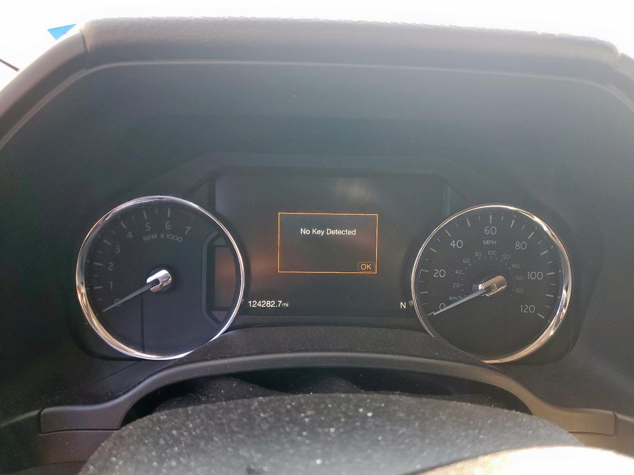 2018 Ford Expedition Max Platinum VIN: 1FMJK1LT2JEA10121 Lot: 81075855