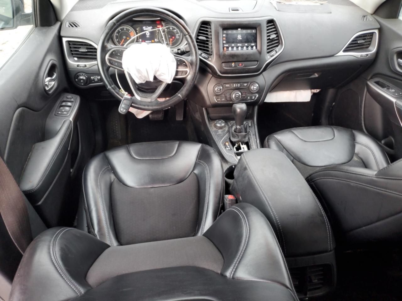 2020 Jeep Cherokee Latitude Plus VIN: 1C4PJMLB0LD532619 Lot: 81309875