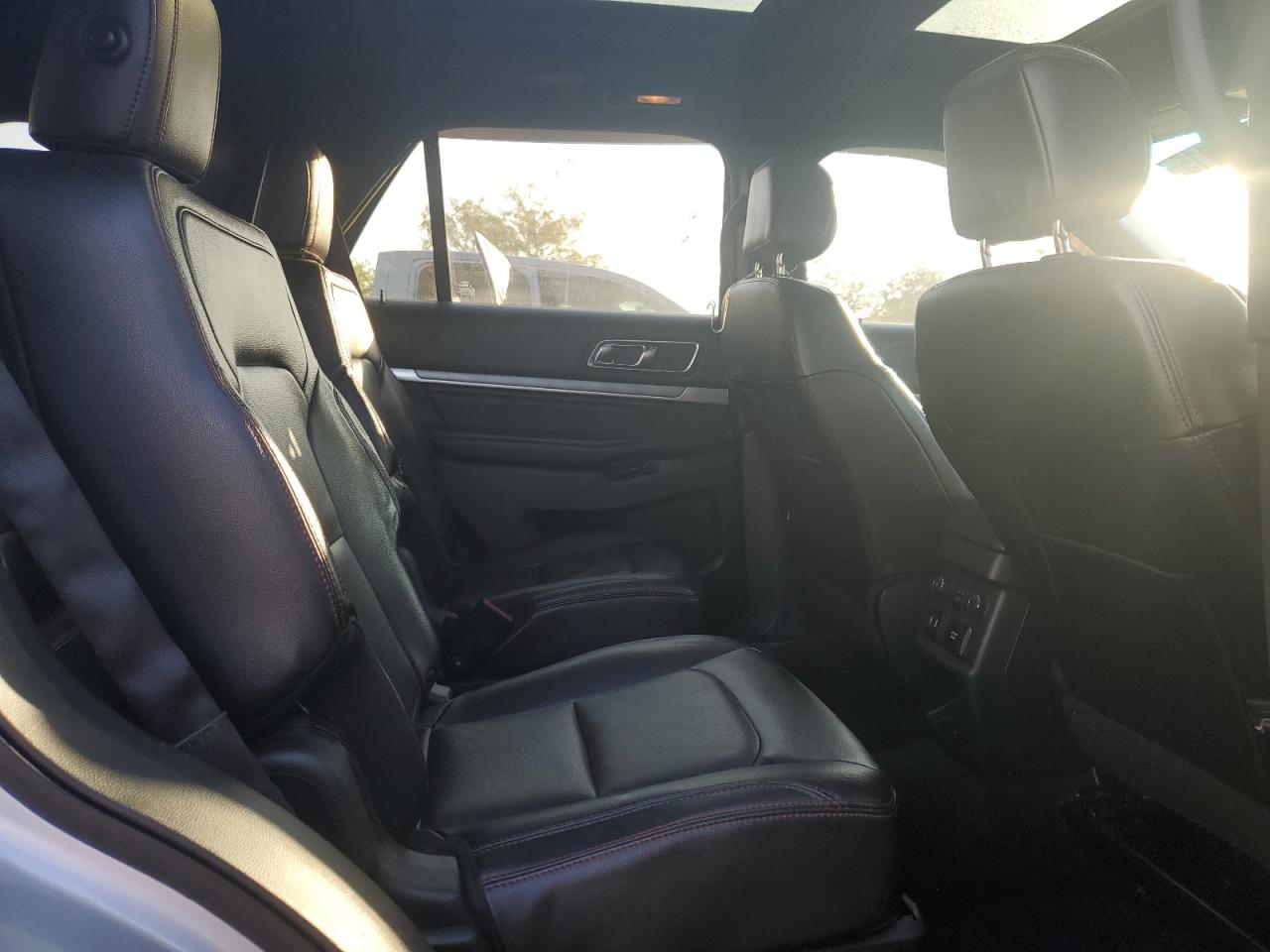 2016 Ford Explorer Sport VIN: 1FM5K8GT5GGB70866 Lot: 71851115