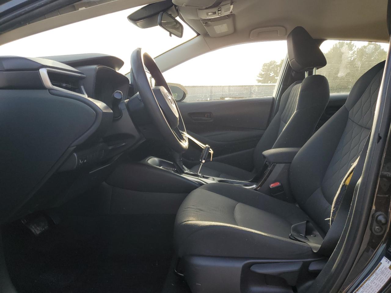 2022 Toyota Corolla Le VIN: JTDEPMAE9NJ230267 Lot: 84264945