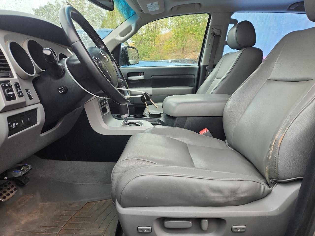 2007 Toyota Tundra Crewmax Limited VIN: 5TBDV58127S460032 Lot: 70481945