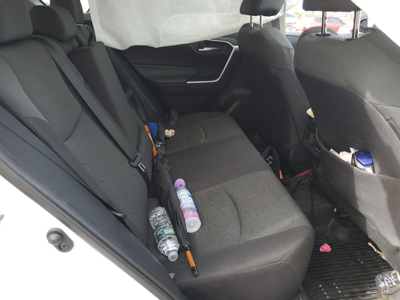 2021 Toyota Rav4 Xle VIN: 2T3P1RFV1MC215490 Lot: 83866325