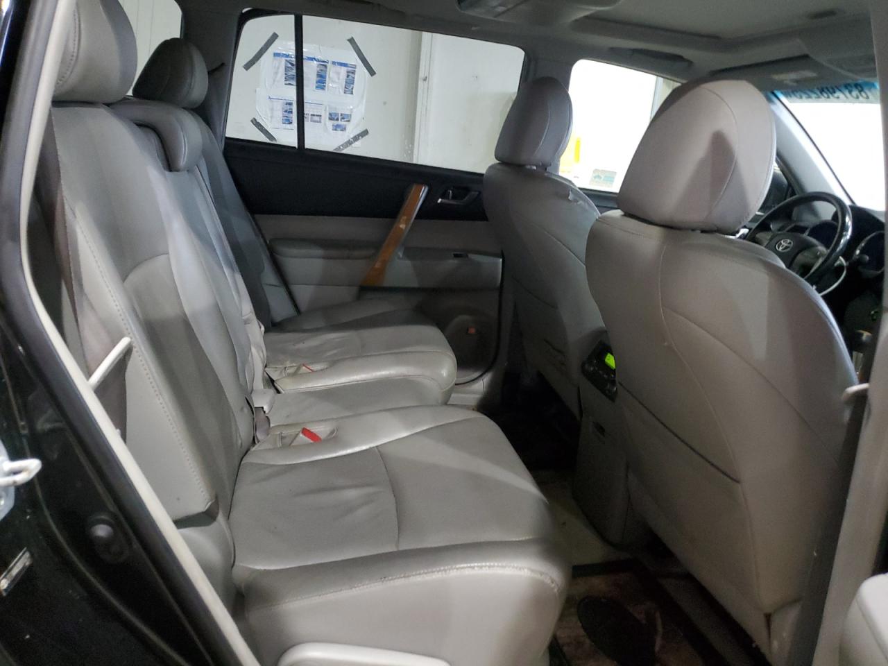 2008 Toyota Highlander Hybrid Limited VIN: JTEEW44A382010399 Lot: 83798225