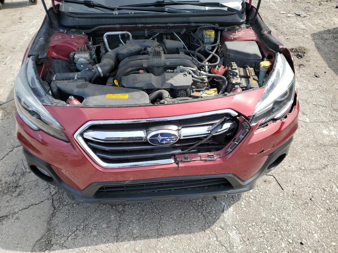 2018 Subaru Outback 2.5I Limited VIN: 4S4BSANC4J3366423 Lot: 71923165