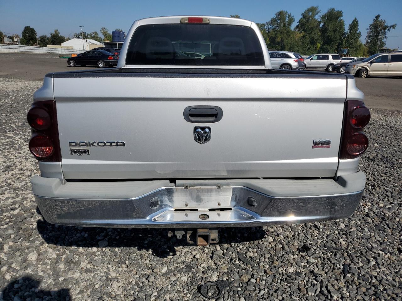 2005 Dodge Dakota Quad Laramie VIN: 1D7HW58N85S256886 Lot: 81697985