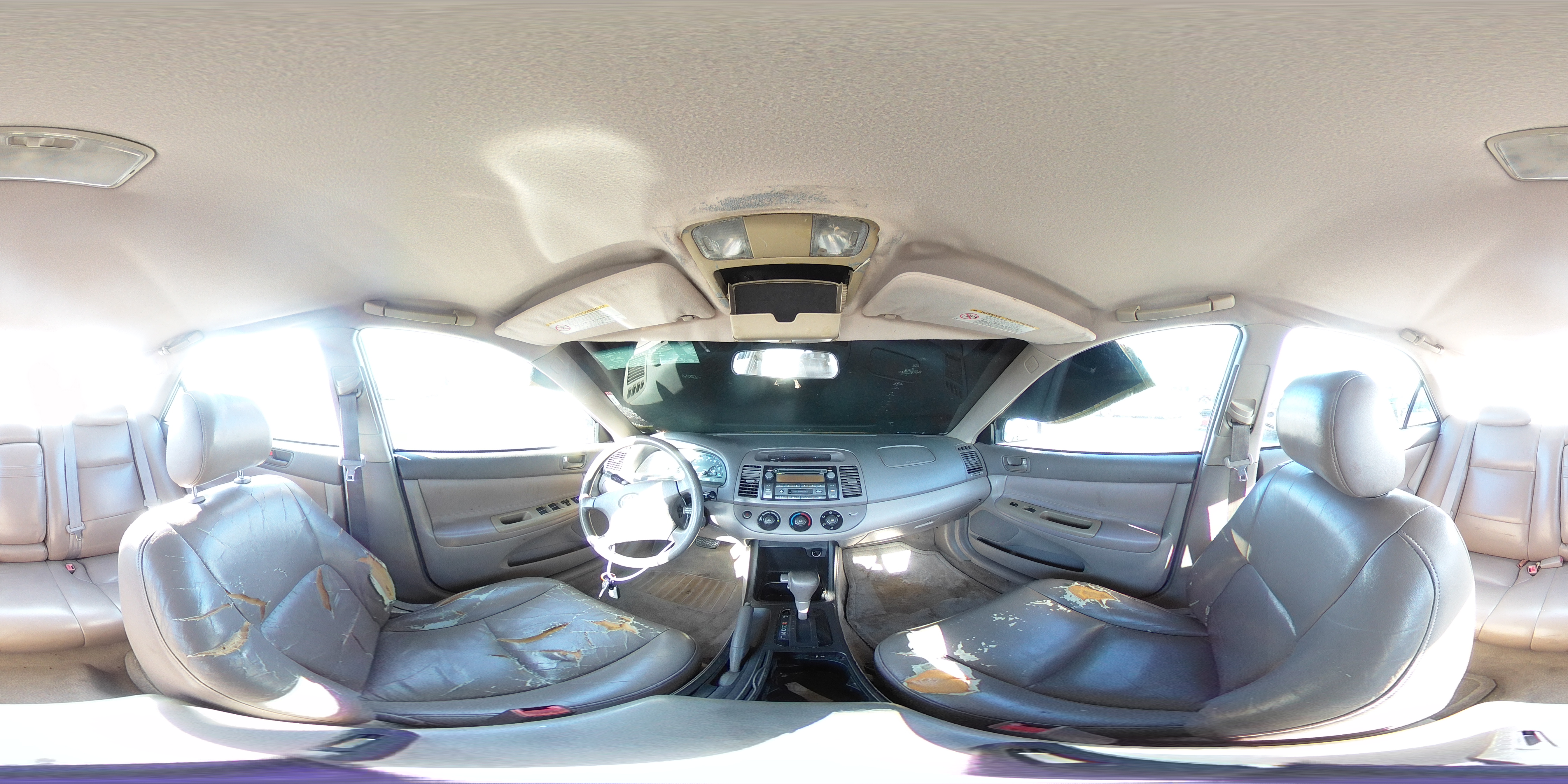 2002 Toyota Camry Le VIN: 4T1BF30K02U006589 Lot: 81859005