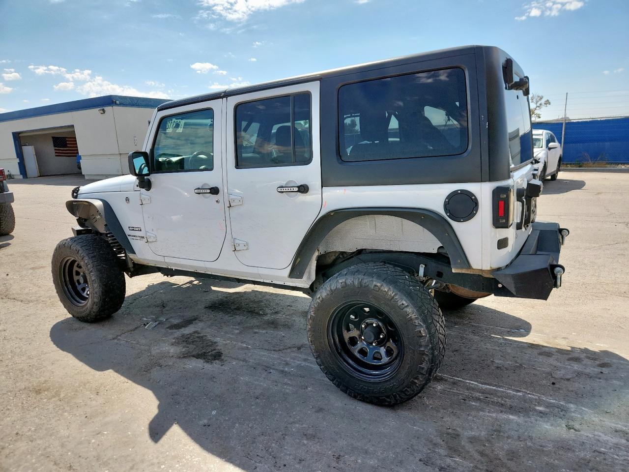 2018 Jeep Wrangler Unlimited Sport 1C4HJWDG2JL855650 photo #3