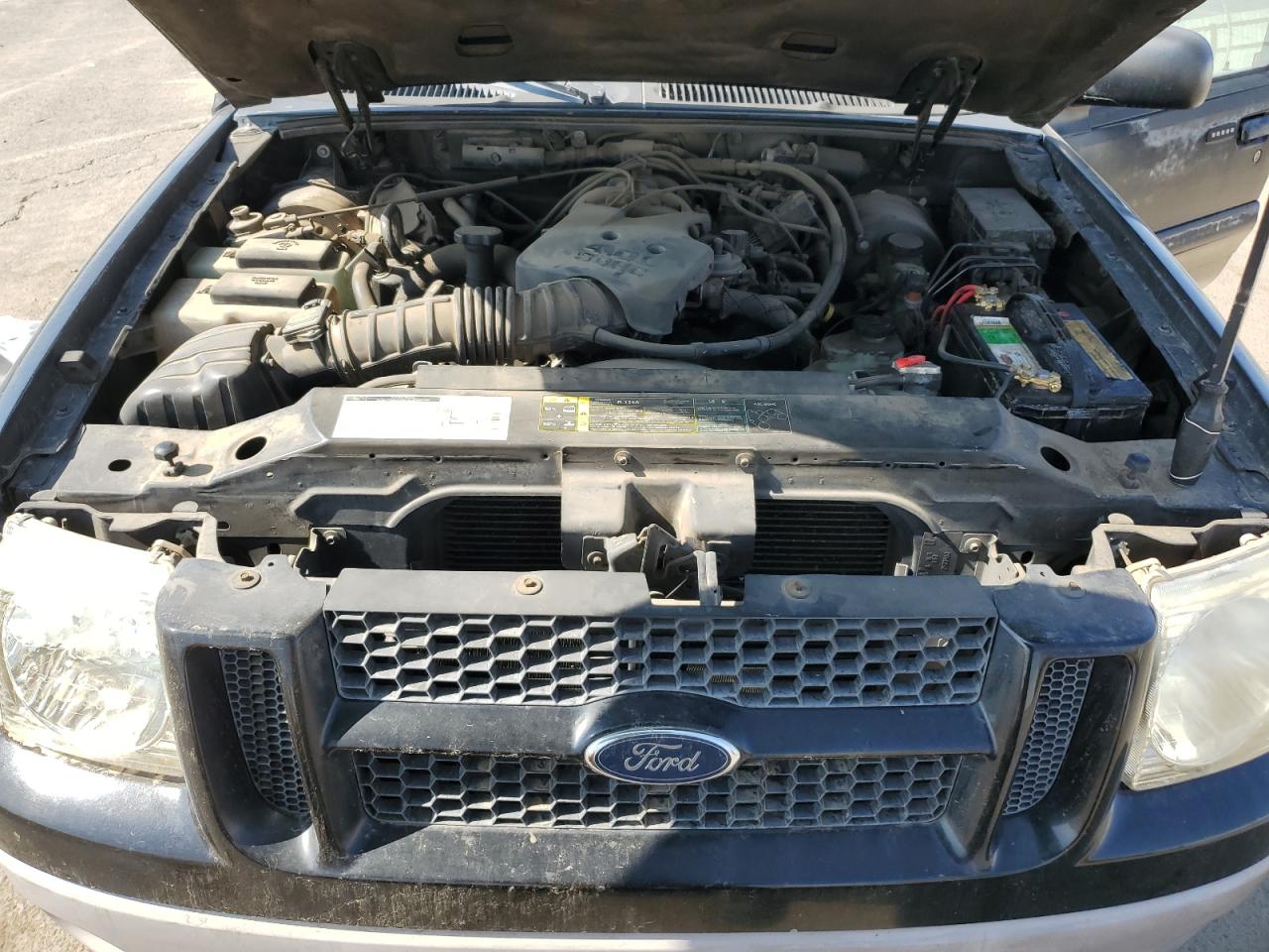 2002 Ford Explorer Sport Trac VIN: 1FMZU67E02UD55127 Lot: 80403805