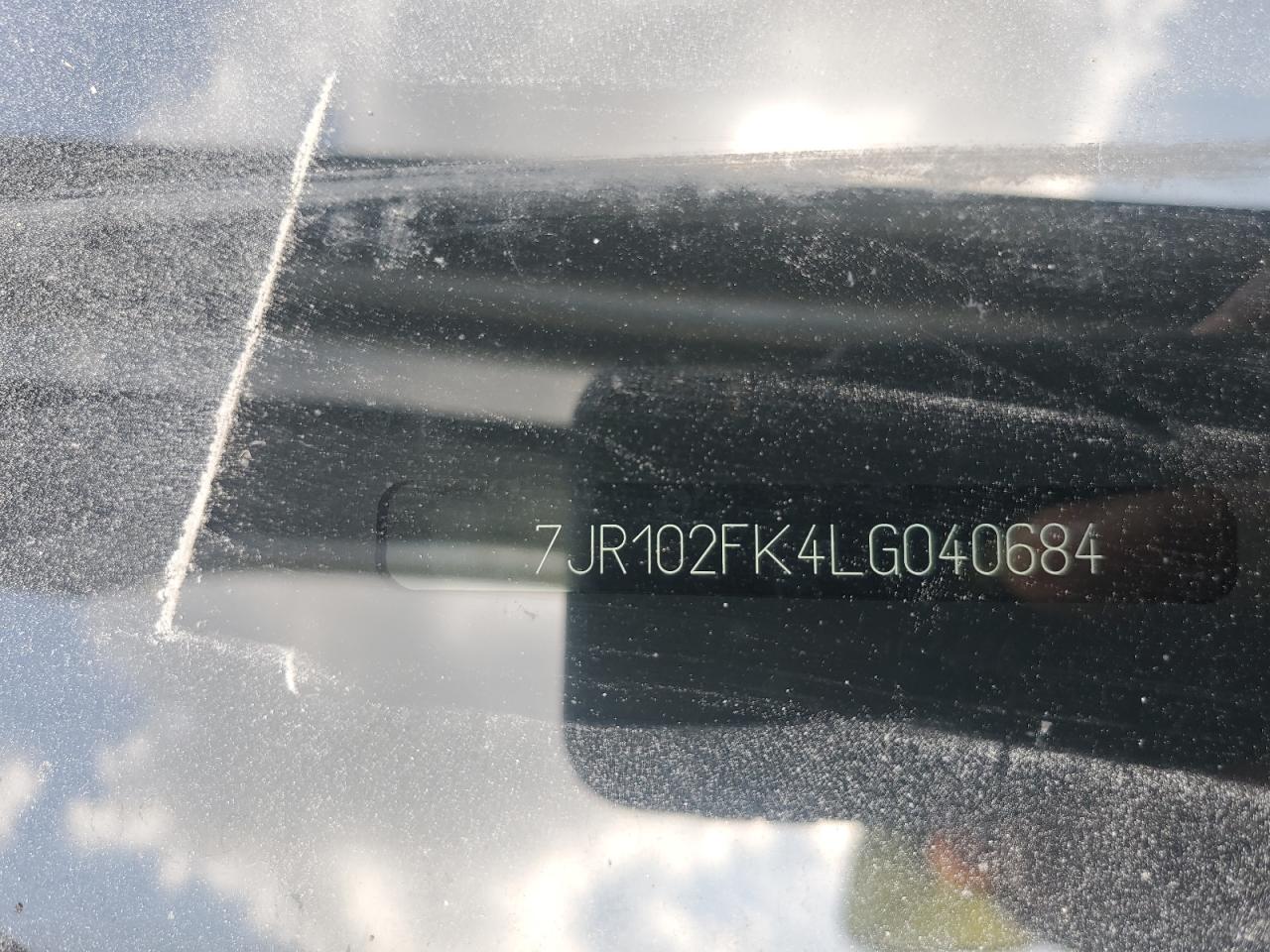 2020 Volvo S60 T5 Momentum VIN: 7JR102FK4LG040684 Lot: 81564405