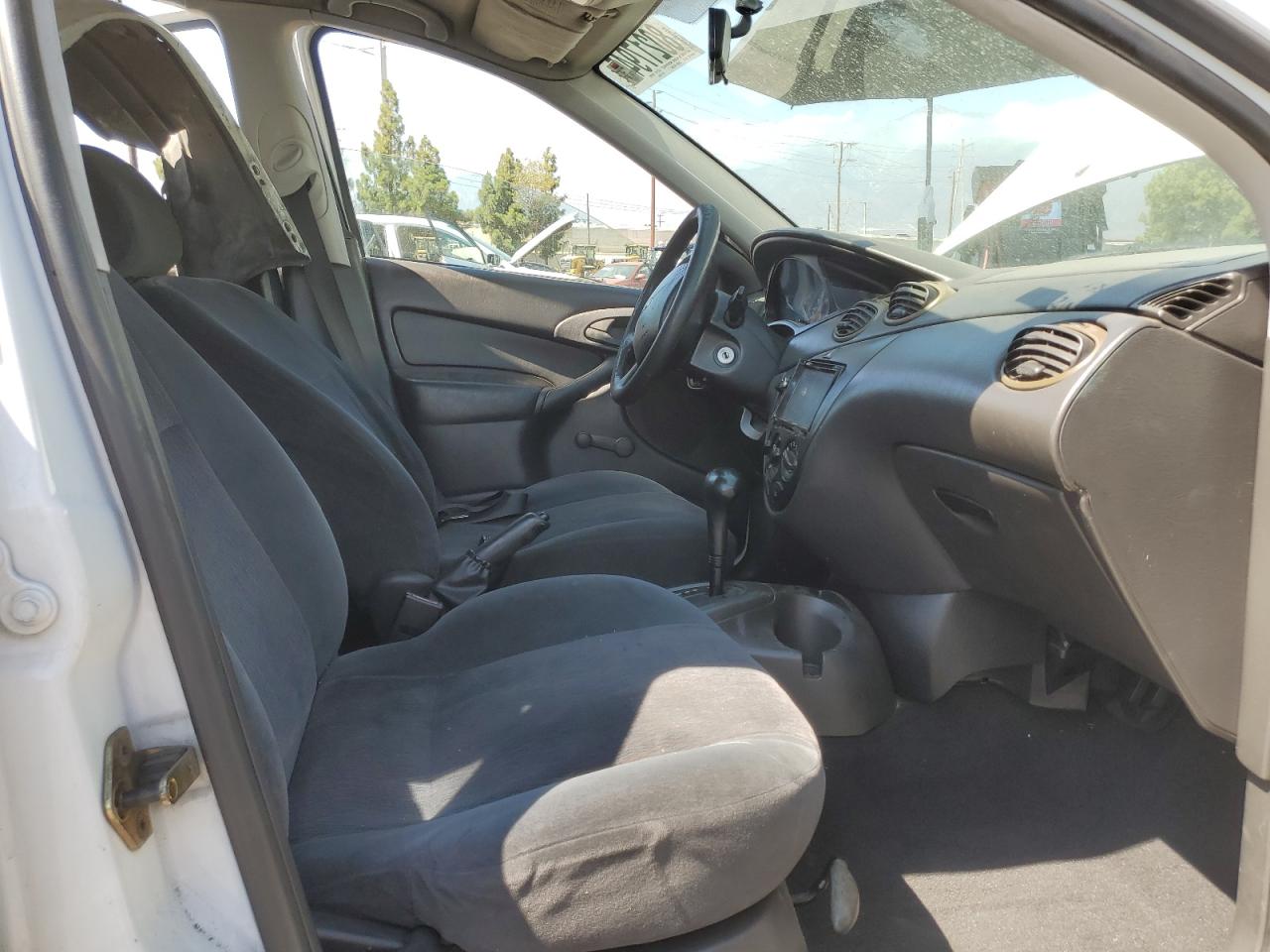 2001 Ford Focus Lx VIN: 1FAFP33PX1W294849 Lot: 80217945